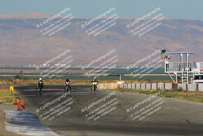 media/Aug-13-2023-CRA (Sun) [[1cfc37a6fb]]/Race 3 600 Superbike/Race/